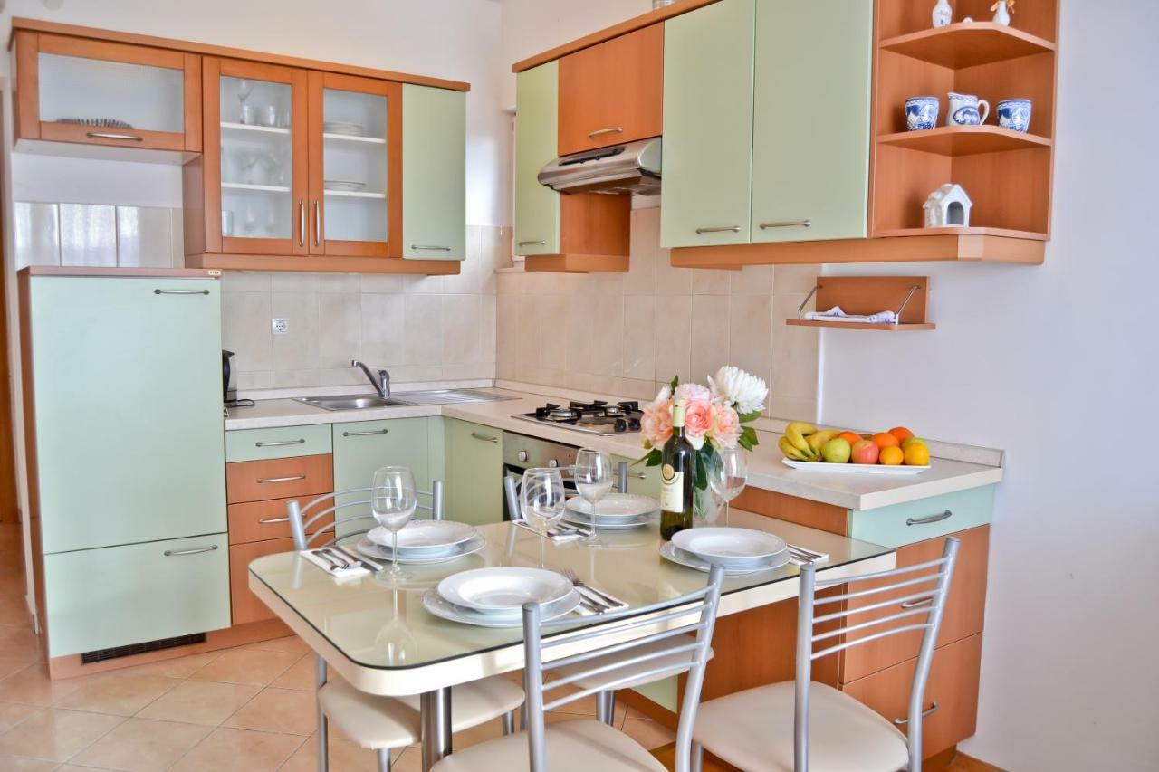 Apartman Mime Stanici Exteriör bild